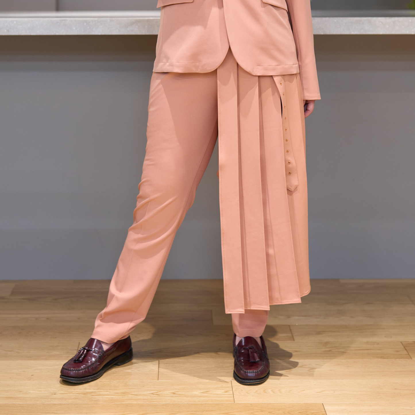 Fluid pleats - 360