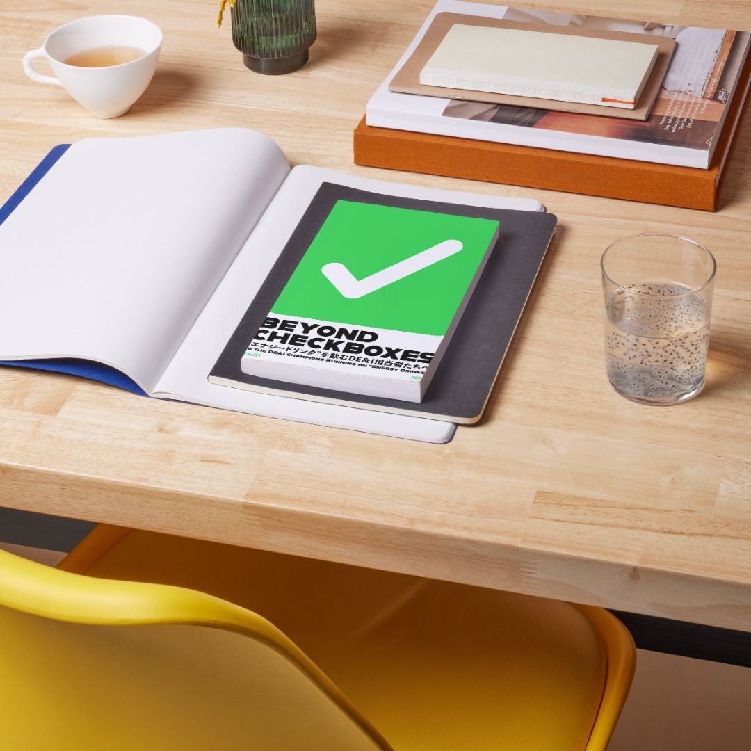 国際障害者デーにひらく、小さな問い。 ―ZINE『Beyond Checkboxes』制作の背景を語る